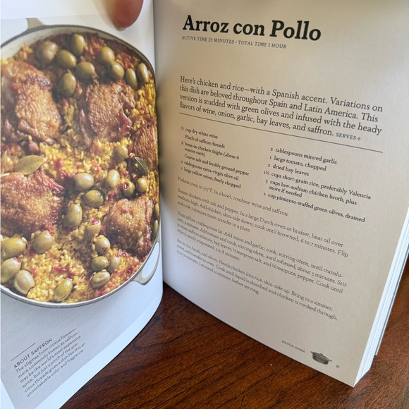 Martha Stewart Living One pot meals cookbook - Picture 5 of 7